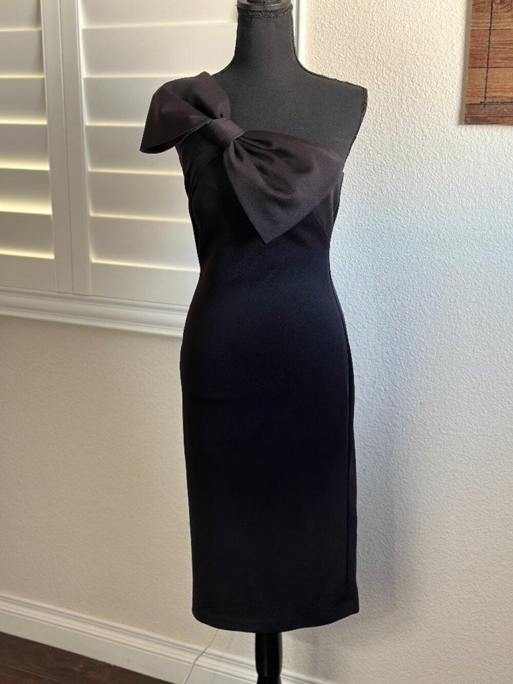 Eliza J Black One-Shoulder Bow Sheath Dress Size 2